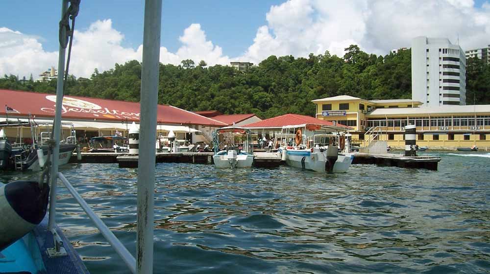 KK Jetty to Pulau Manukan & Pulau Gaya by A Syaharuddin K