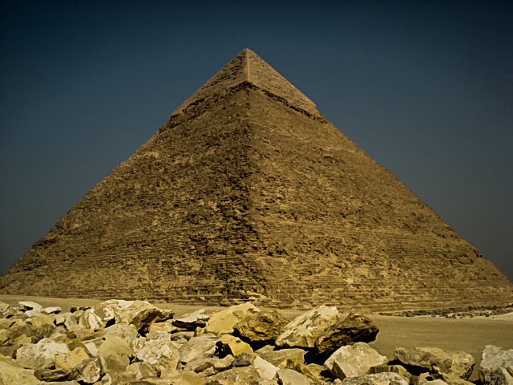 Pyramid of Khafre - Giza, Egypt by Mário Eloi Castro