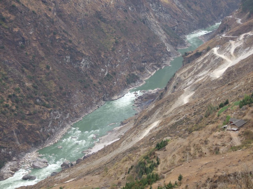 Tiger Leaping Gorge, 虎跳峽 by Forrest Kwan