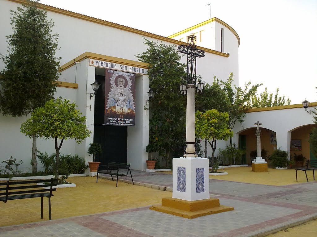 Parroquia S. Agustin (Alcala de Guadaira, Sevilla) by Juan José Torvaño Triano