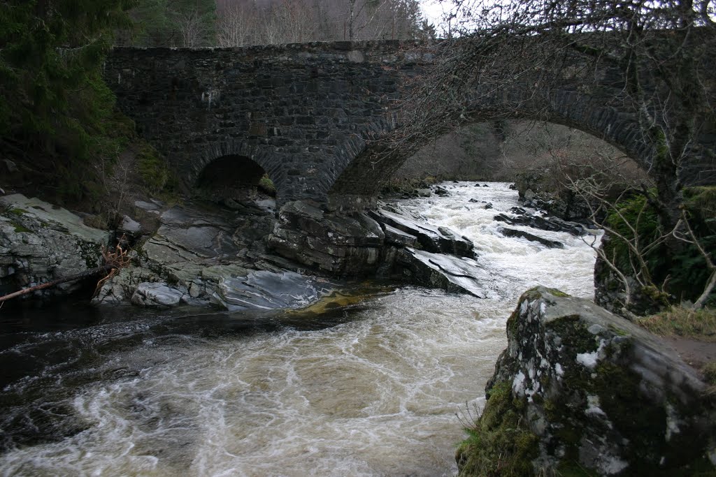 Scotland (2007-01) - Feshiebridge by across.5.continents