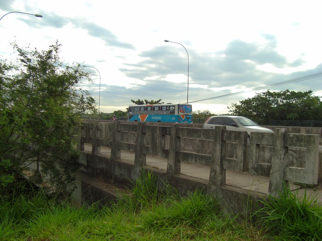 Ponte Waldyr Zanotti na Barra do Jucu by Jorge Rodrigues de Moraes