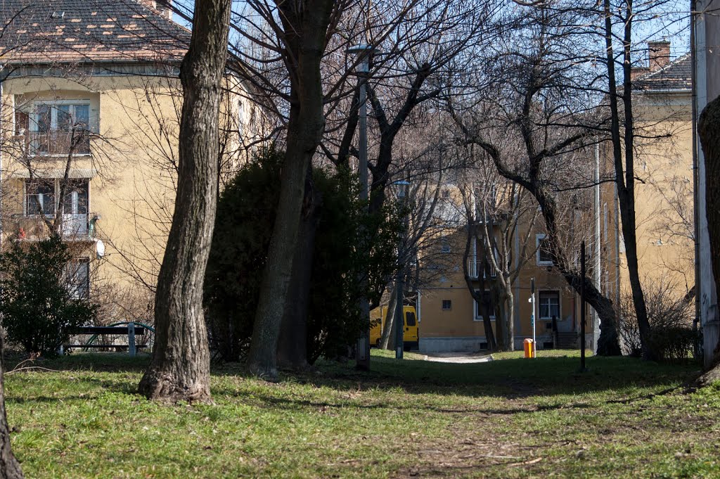 A Gubacsi szocreál Lakótelep by hatja-budapest