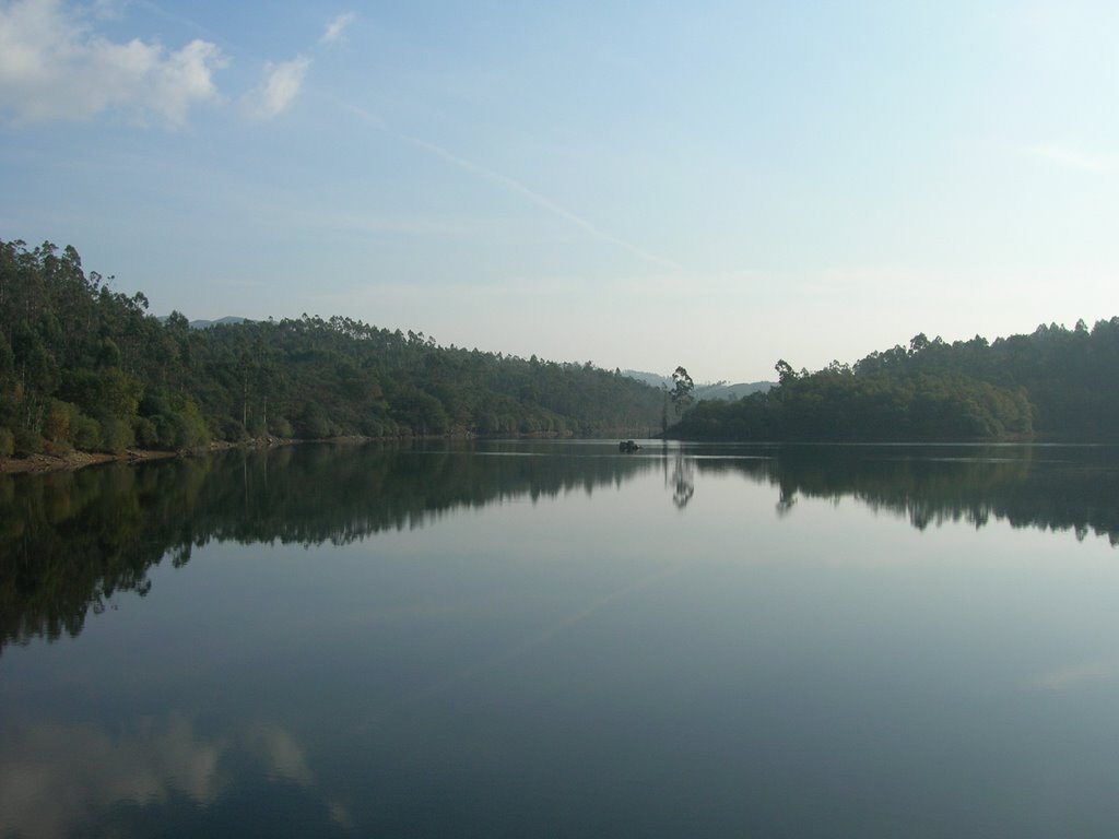 Embalse de Eiras by José Antonio Gil Mar…