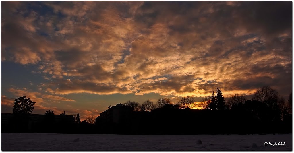 Coucher de soleil hivernal by Magda GHALI