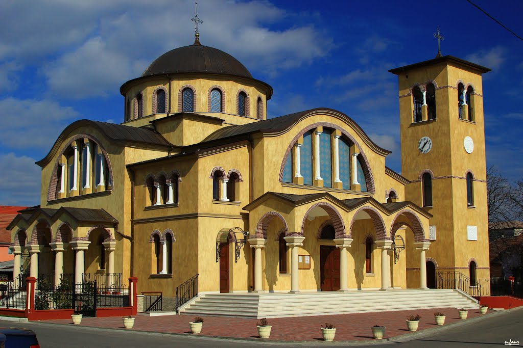 Oradea, Biserică Greco-Catolică by nelu_faur