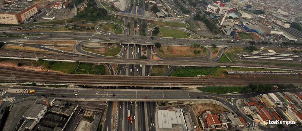 BrSPSaoPaulo0731_010313(foco-aereo)Radial-QuartaParada by IzeKampus