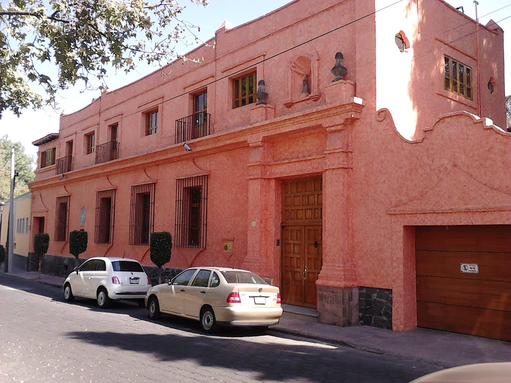 "Casa del Sol" (Sun's House) in this place Former President Venustiano Carranza wrote the Draft of Mexico's 1917 Constitution by Jorge_Portales