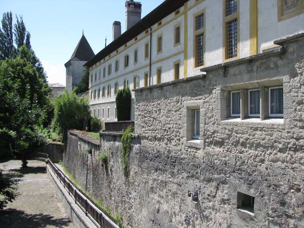 Aumonerie des Dominicaines by Daniel Gradel