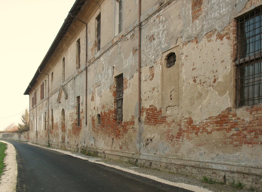 Antica struttura by Daniele Disingrini