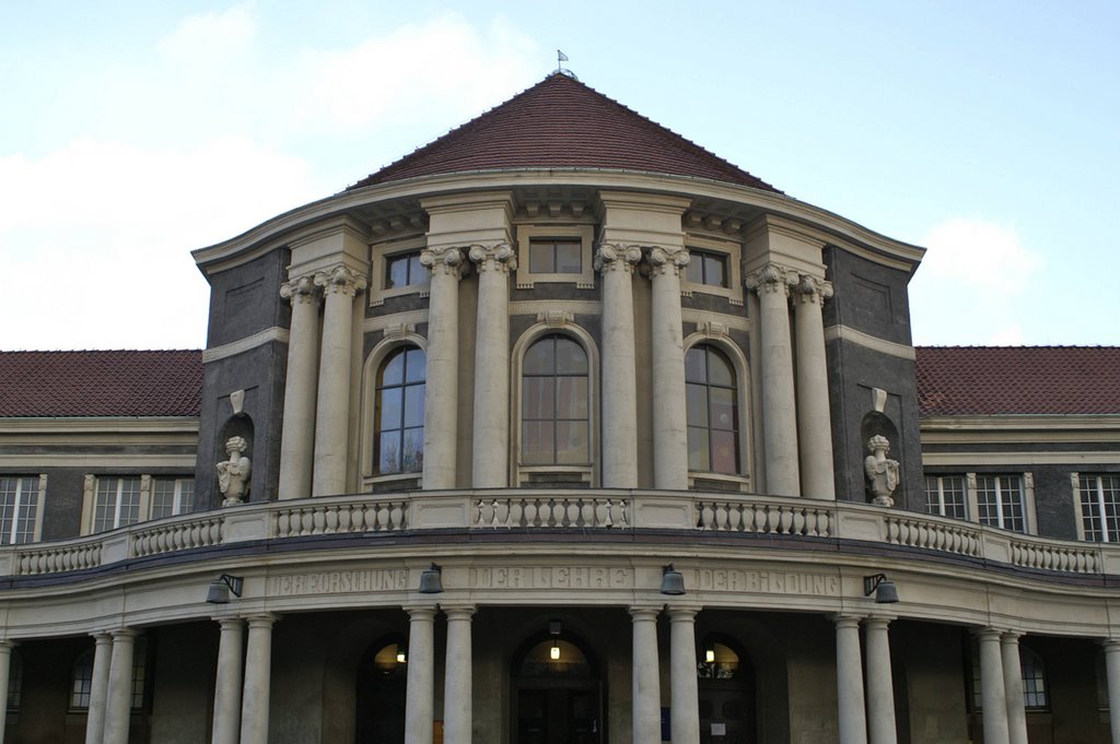 Universität Hamburg by baddel73