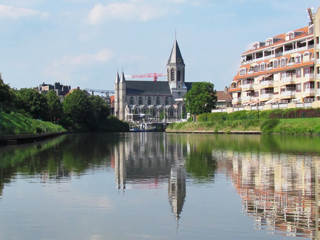 Belgium : Deinze : Church of the Holly Mary by tinawaldo