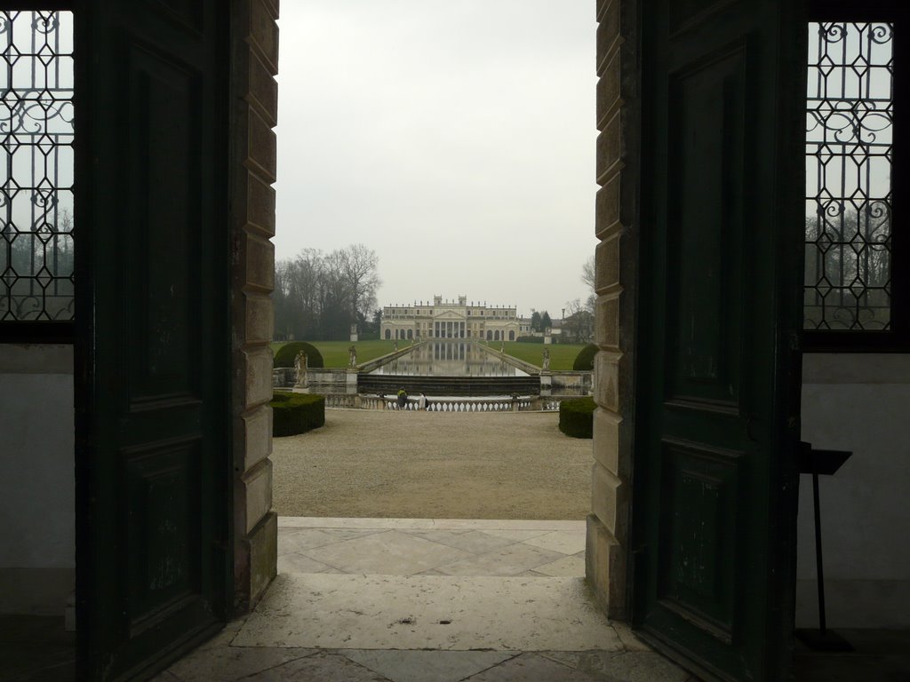 Villa Pisani - Riviera del Brenta by Sara Capparotto