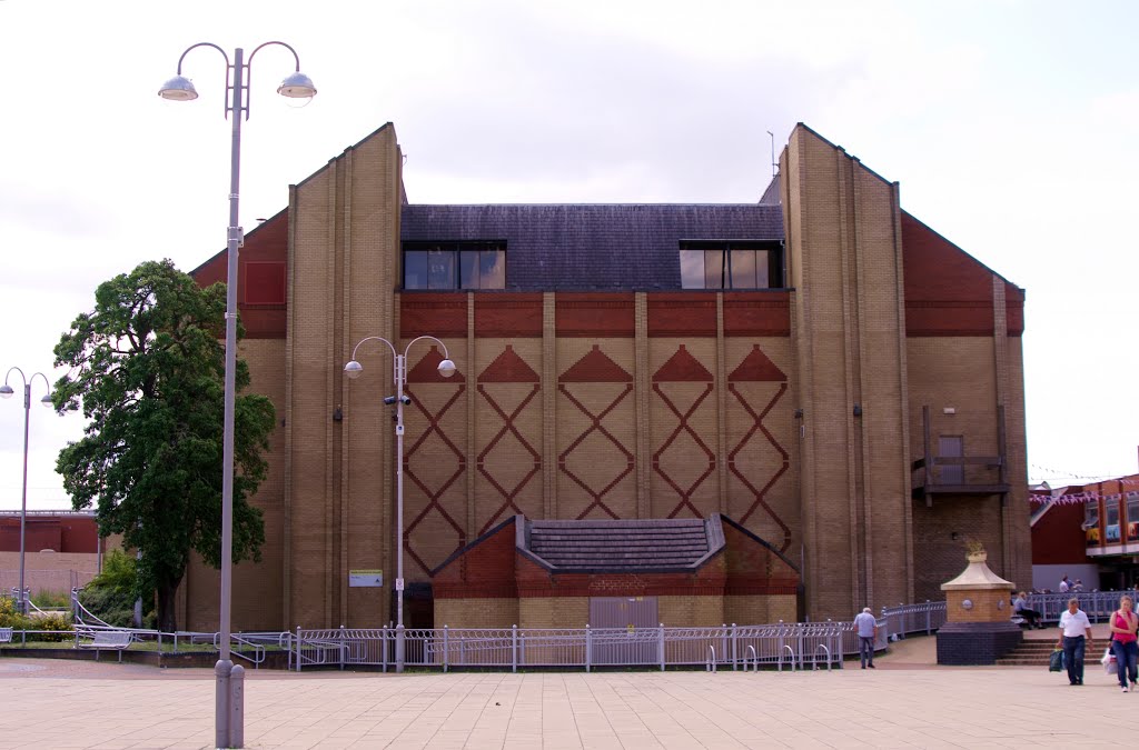 Scunthorpe Library by Ramboost