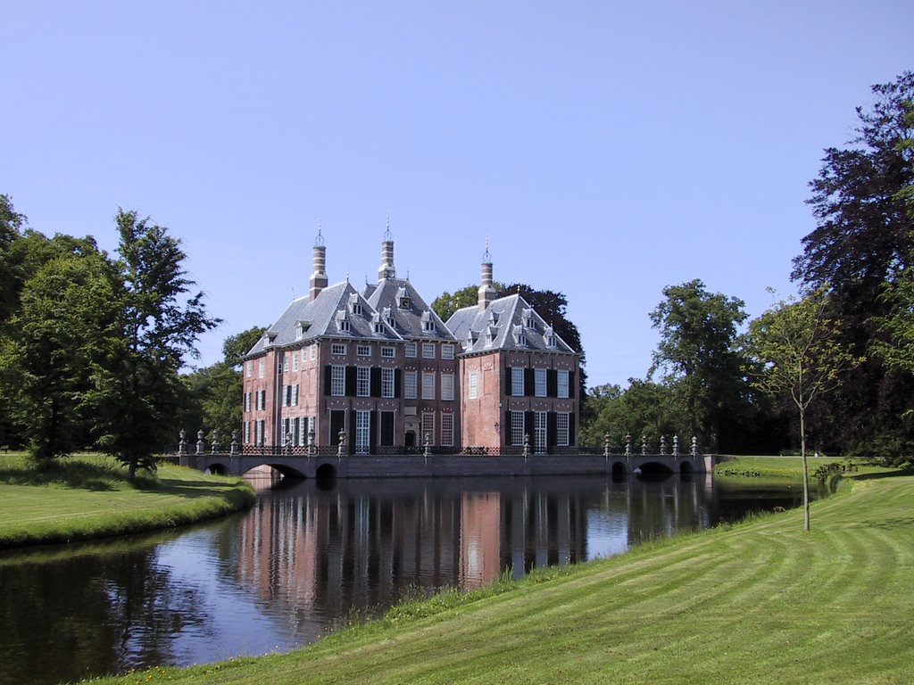 Kasteel van Duivenvoorde by Mentonais