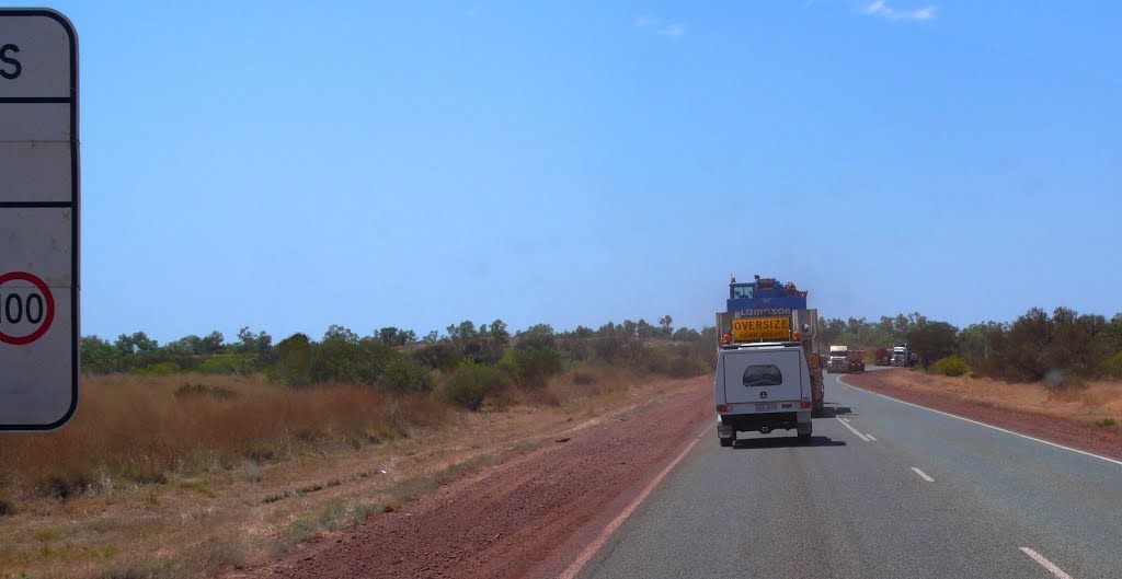 Very busy road!!! by Geerten in Oz