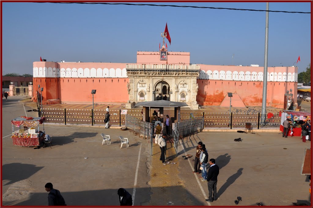 Karni Mata Temple, Deshnoke. by Baladeur2011