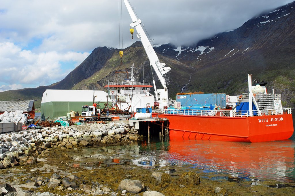 Sund/Gildeskål by Fred van Daalen