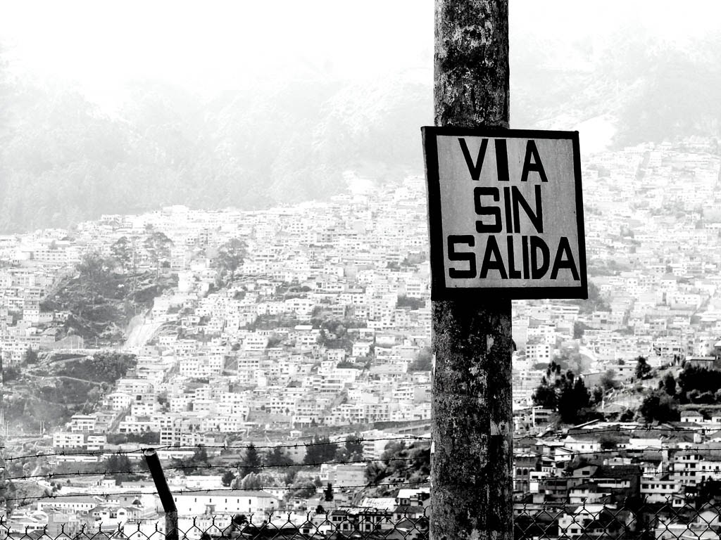 Via sin salida by Ignacio Sanz