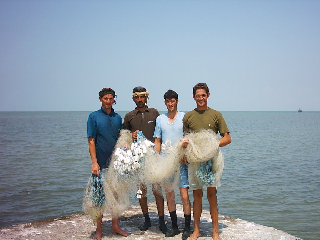 Turkmen Fishermans - avcilar- iran by khataminia