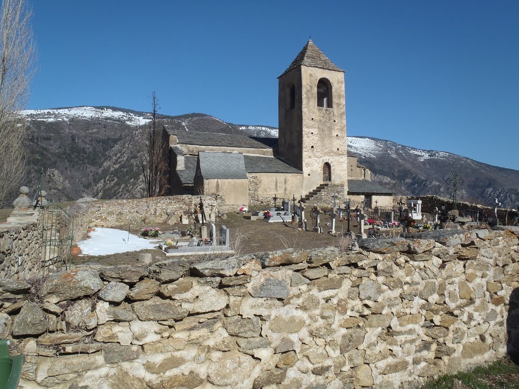 Vieux cimetiere et église by Pierre M.