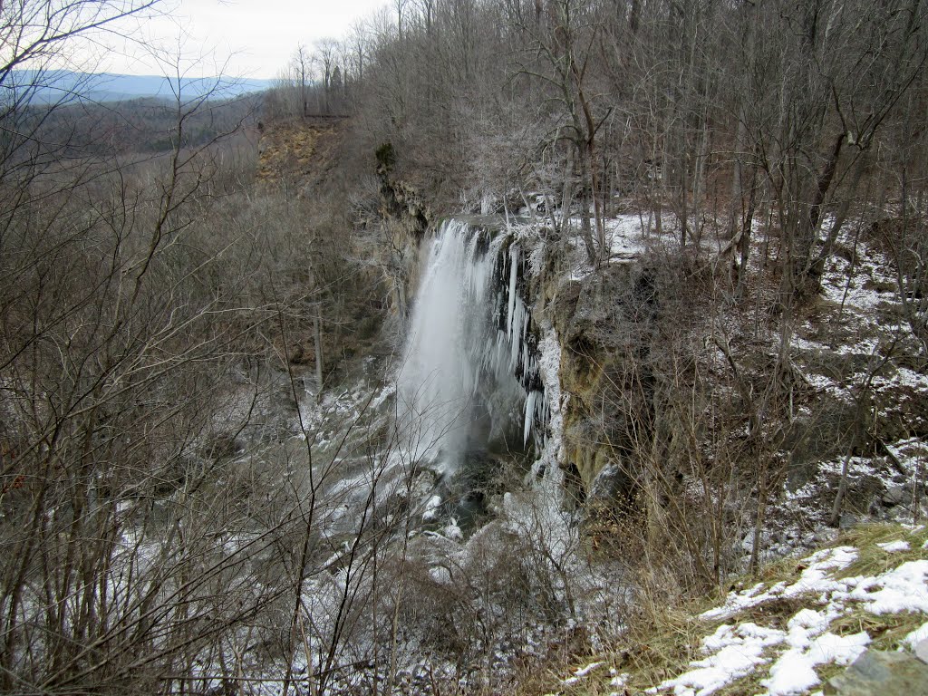 PARTIALLY FORZEN FALLING SPRING, ALLEGHANY COUNTY, VA by EricBartsch