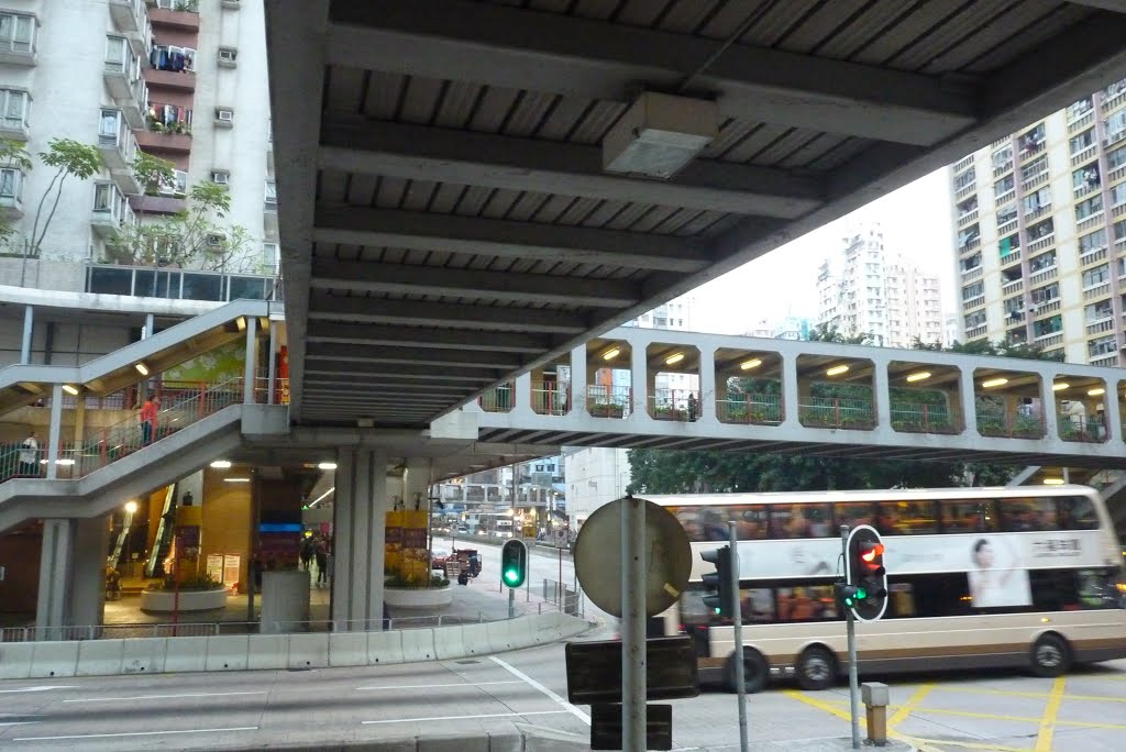 Street Scene in Tsuen Wan by Sven Mueller