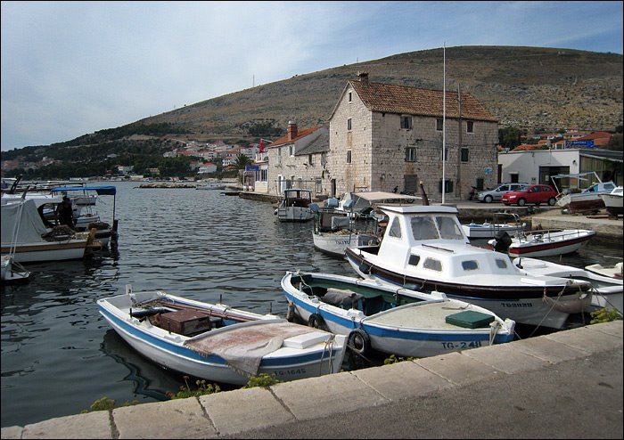 Mooring near to a place Seget Donji by Dmitry ROGALEV