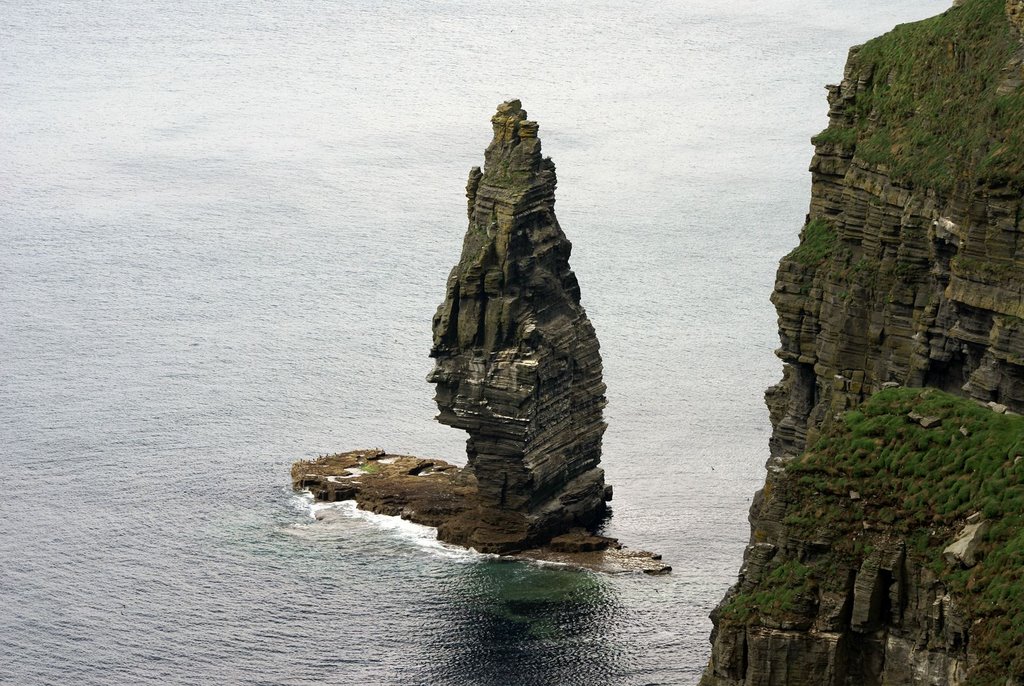 Cliffs of Moher Co. Galway Ireland (Irlandia) by robertok01