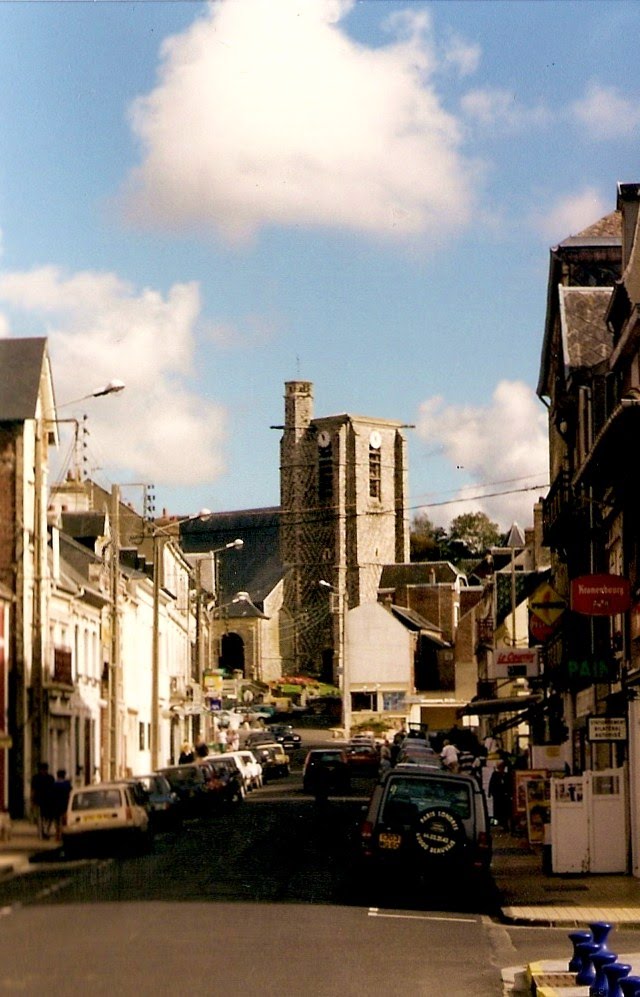 Ault, l' Eglise St Pierre (Gothique) by Pierre-André Leclercq