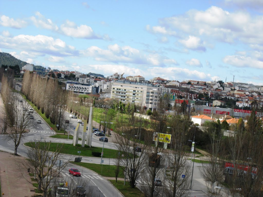 Rotunda na Avenida da Europa, Viseu by AJFAlmeida