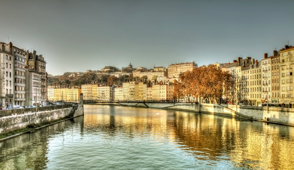 Saône // Lyon by Isse