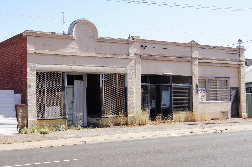 Old disused building fore sale by spider52