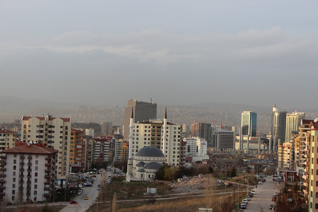 Tepeden bakış / Çukurambar by Onur Soyyiğit