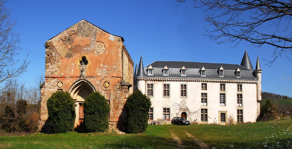 Chapelle et château de Castelfranc, Montredon-Labessonnié by F@M