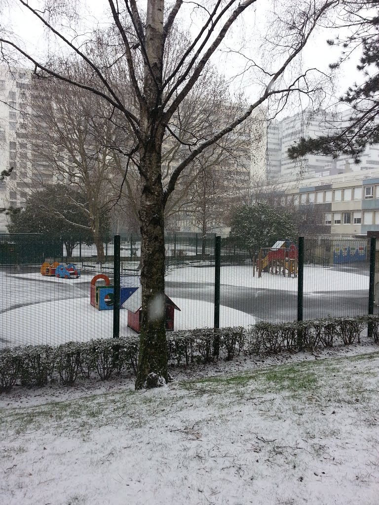 Jardin de la Baleine - Paris 12eme by Kamel Eckmühl