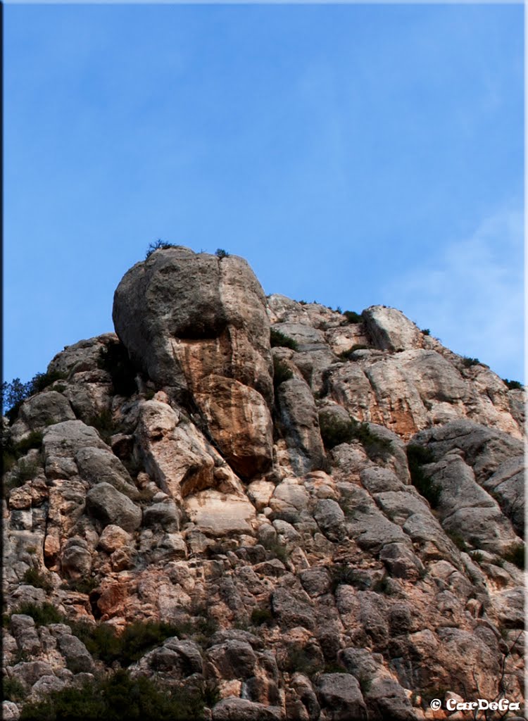 Por el sendero de Collbató a Montserrat by CárDeGa