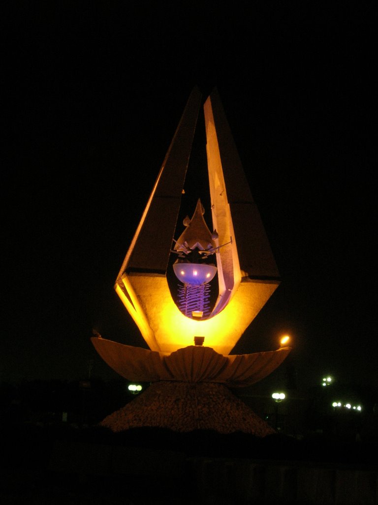 Fountain in Bin Jalwi park by karrim