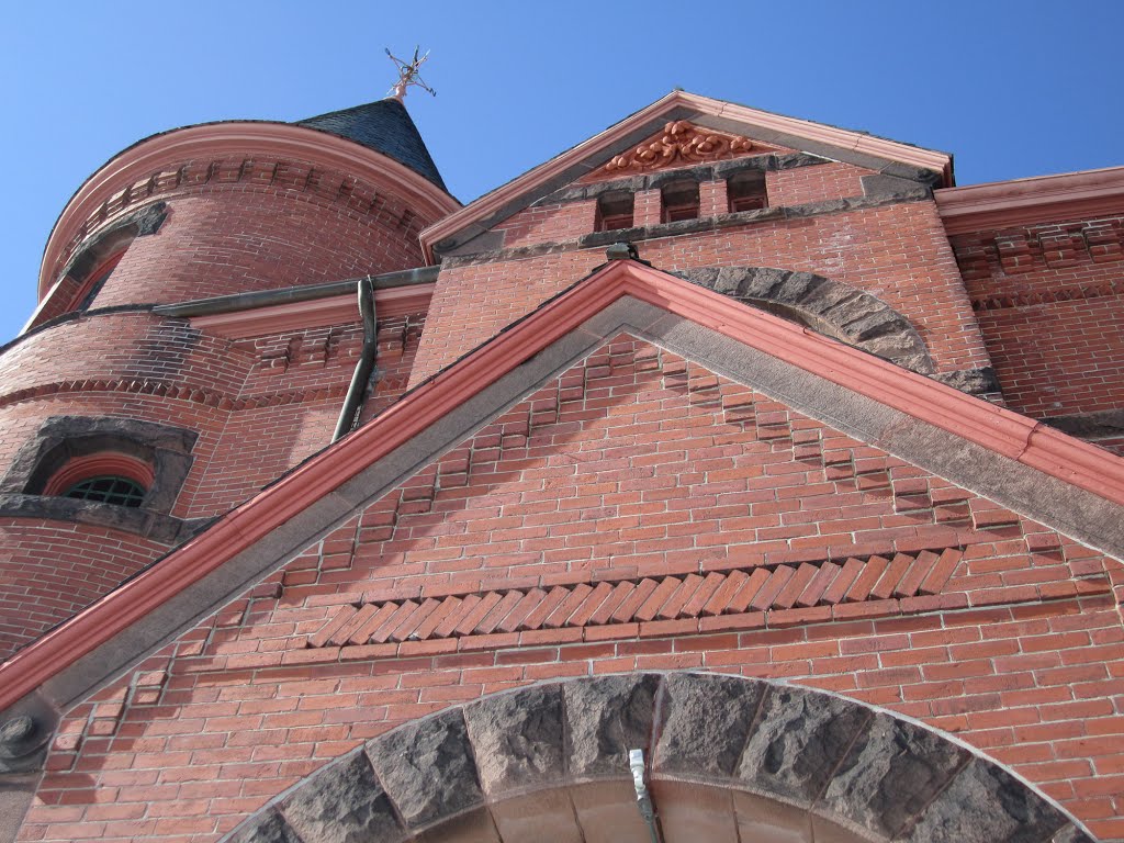 Bagg Hall Closeup by waynebrink