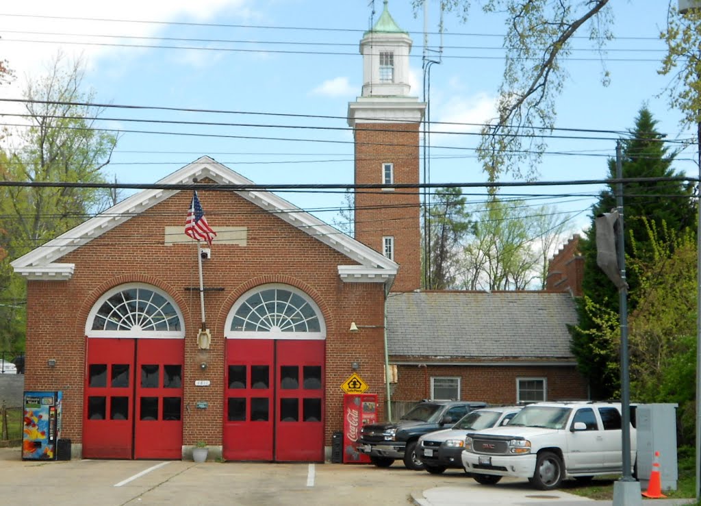 District Of Columbia Fire Department, 4811 MacArthur Boulevard Northwest, Washington, DC 20007 by Midnight Rider