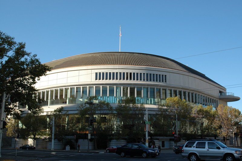 Civic Center, San Francisco, CA 94102, USA by Luis Alberto Benito