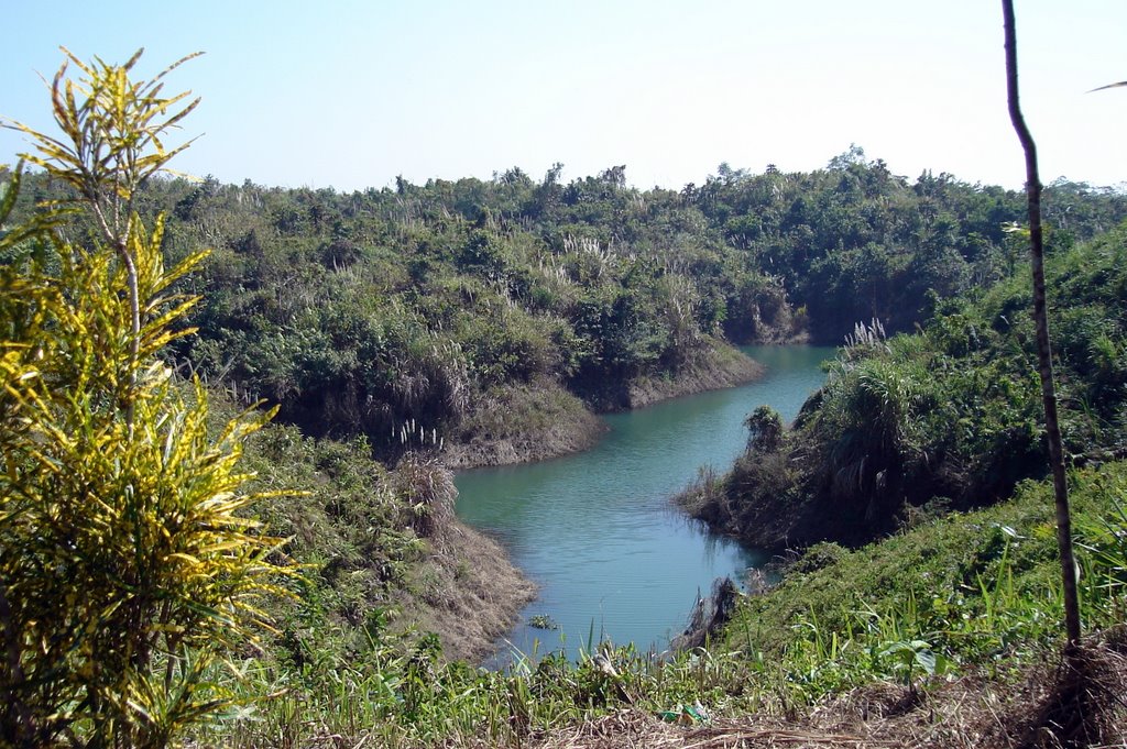 Kaptai Lake, Rangamati - by Tofazzal by Tofazzal Hossain