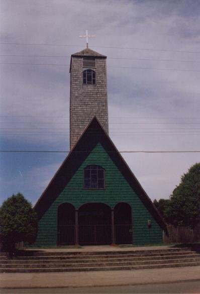 Iglesia de Curaco de Vélez by Saqui