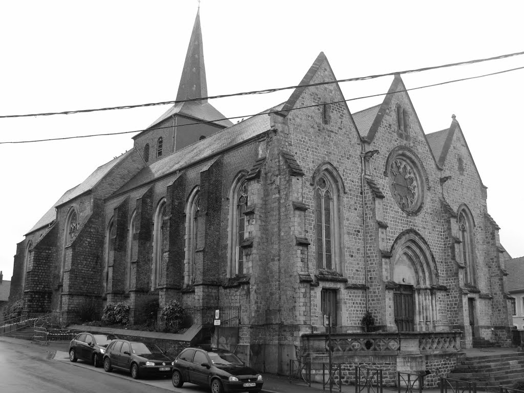 Église Saint-Sauveur (Desvres) by Guy Ferdinande