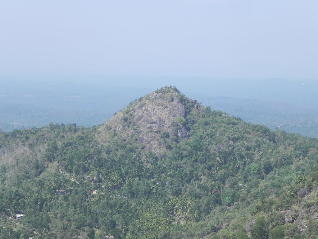 EDAKKAL HILLS LANDSCAPE by ALENDE DEVASIA