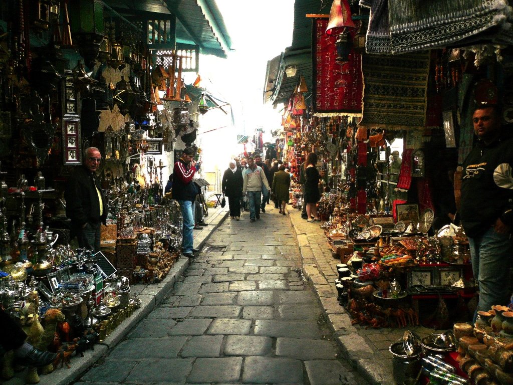 Tunis - Medina by Loulou