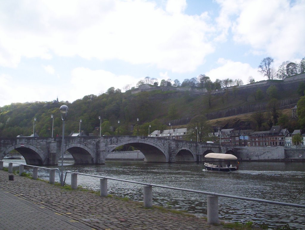 Pont de Jambes by namourette