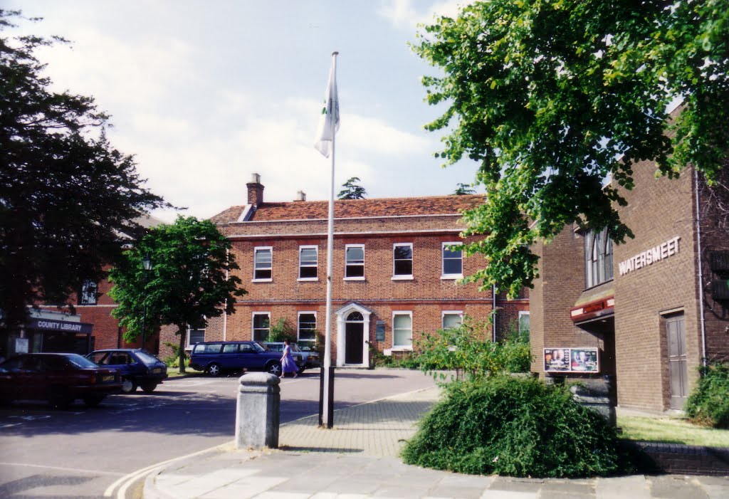 Basing House by LesMead