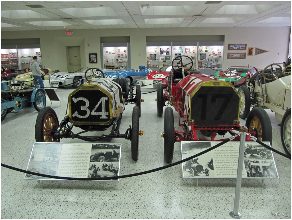 Indianapolis Motor Speedway Hall of Fame Museum - Indianapolis - by B47