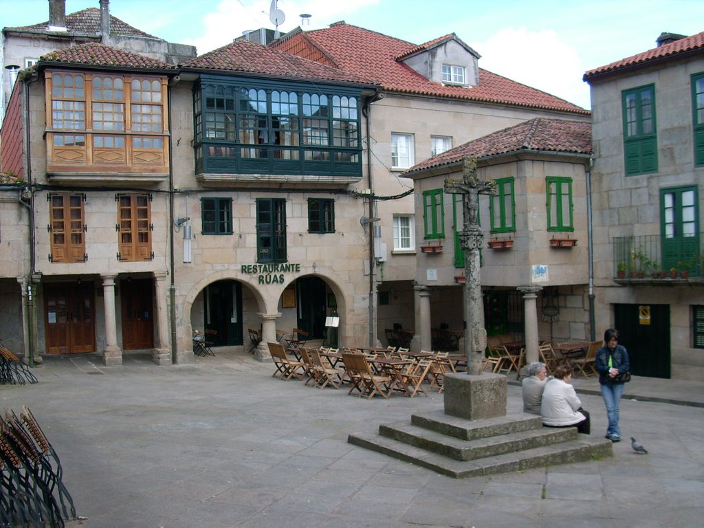 Plaza de la Leña by Pazmarín